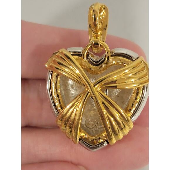 Signed Swarovski Swan Criss Cross Gold Tone Heart Necklace Pendant - Picture 4 of 6